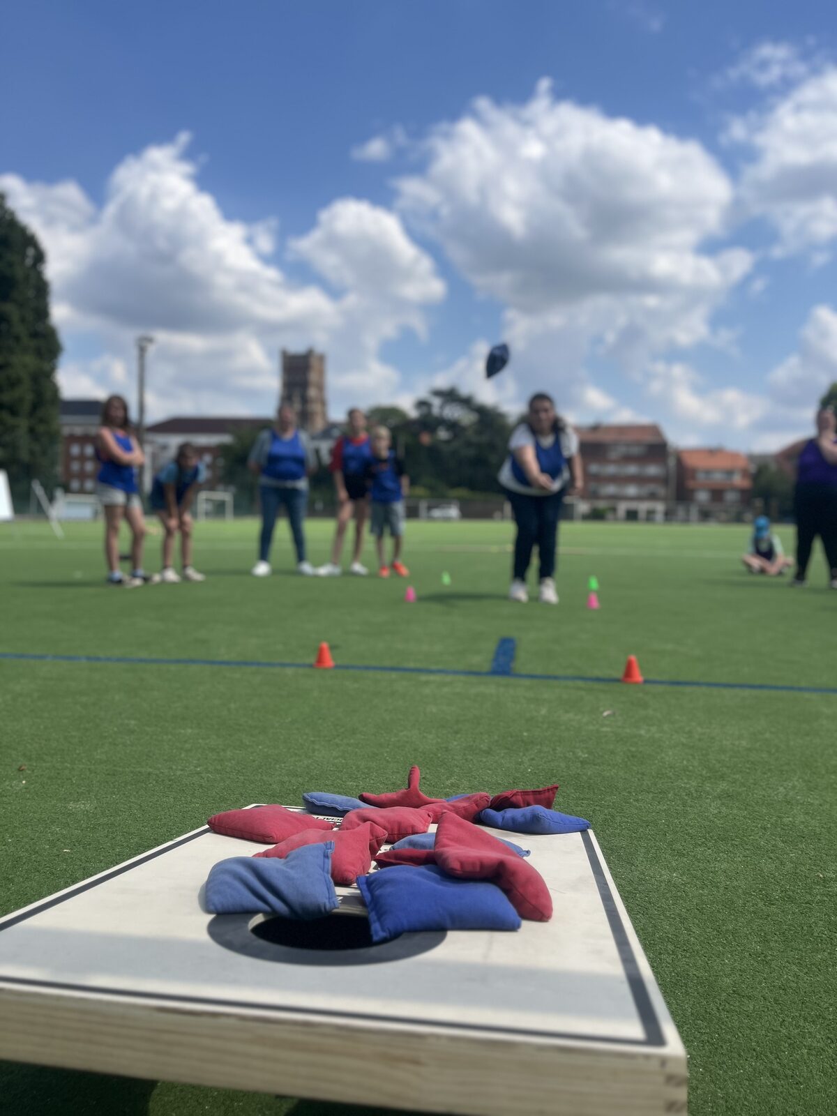 Olympiades à domicile — Tout est monté (Team Square Outside)