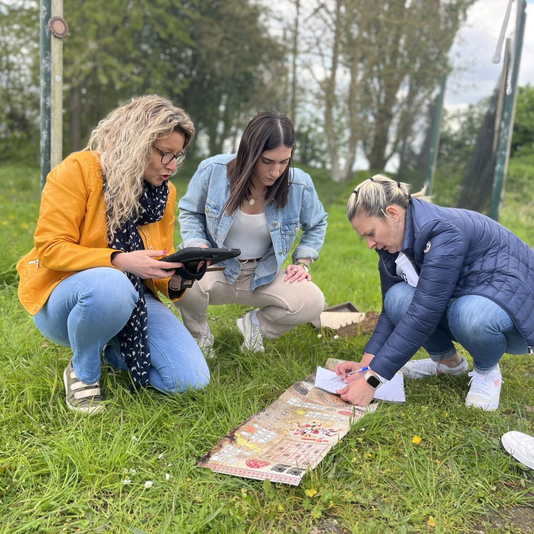 Chasse au tresor animation chez vous a domicile Team Square