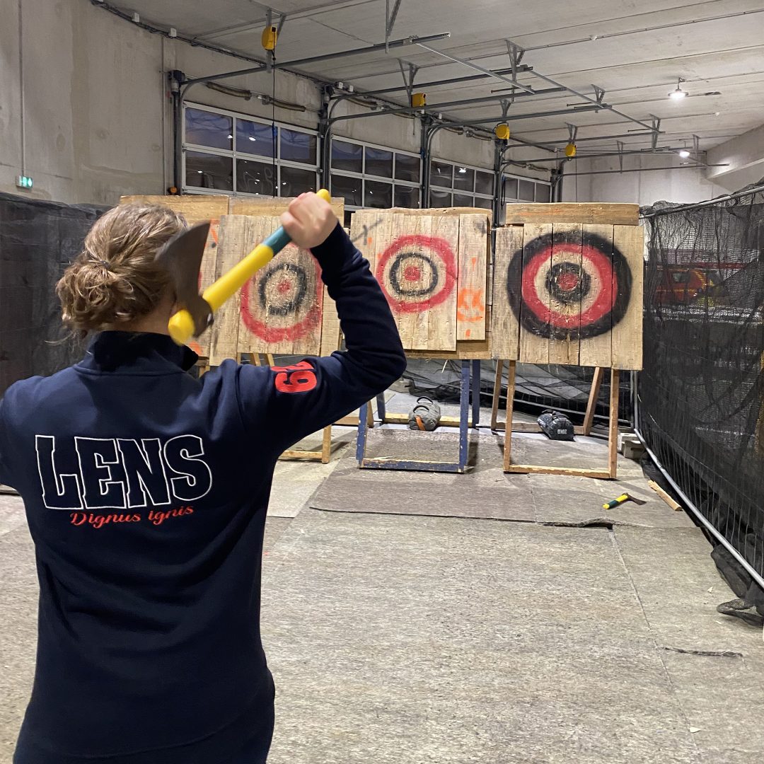 Lancer de hache animation chez vous a domicile Team Square Nord